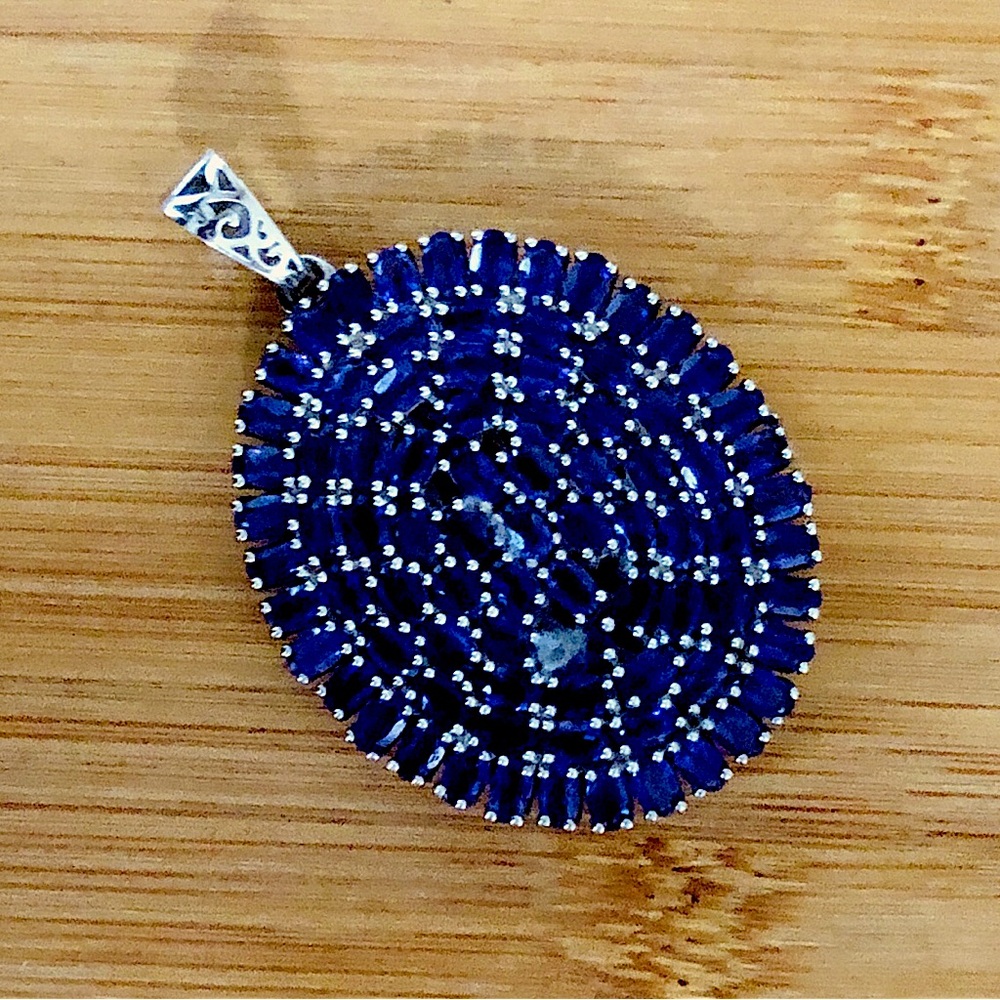$96  Designer Estate Drop Pendant Reversible   Sterling Silver  Marked D'Joy 925